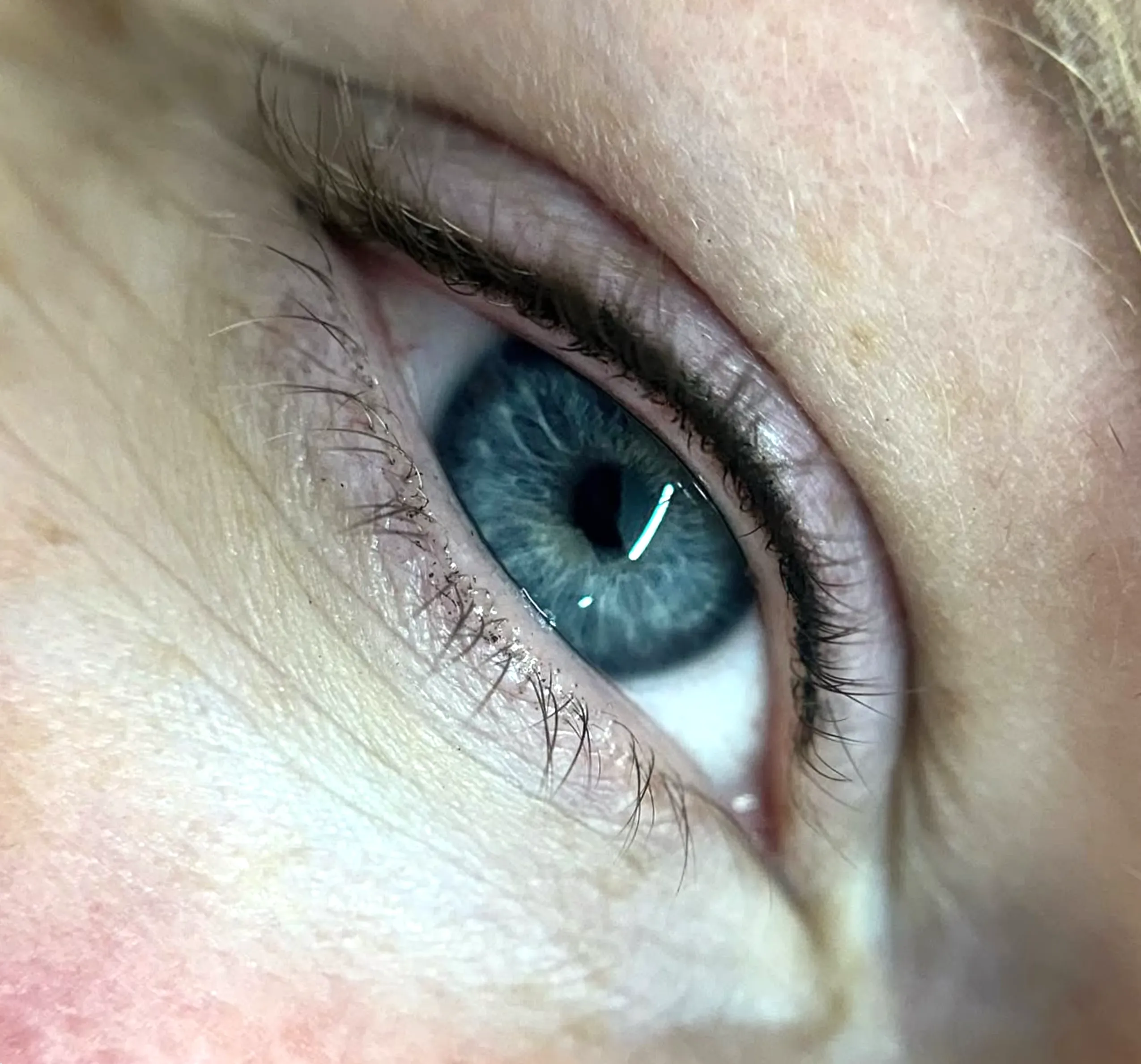 eyeliner tattoo touch up after water exposure